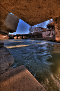 sottopasso isola tiberina hdr colore fiume-marioiscra