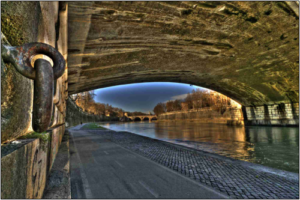sottopasso ponte hdr colore tevere-marioiscra