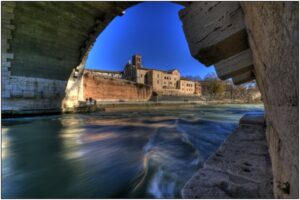acqua sotto i ponti hdr
